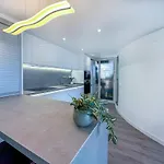 Urban Waves By Hello Homes * Σίτζες