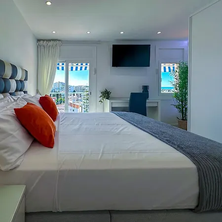 Appartement Urban Waves By Hello Homes