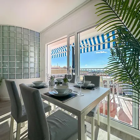 Lägenhet Urban Waves By Hello Homes