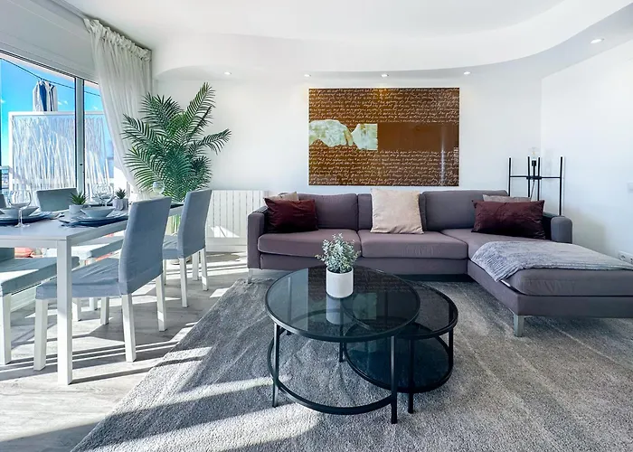 Appartement Urban Waves By Hello Homes