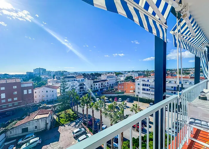 Urban Waves By Hello Homes Sitges