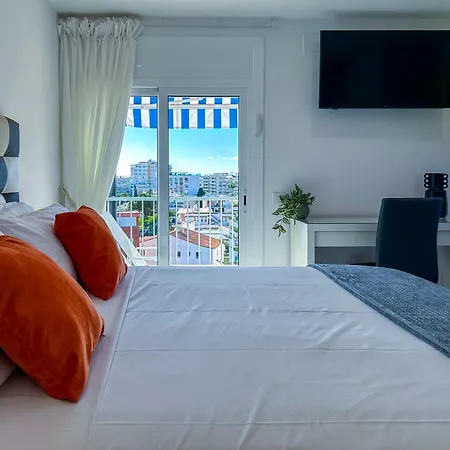 Urban Waves By Hello Homes